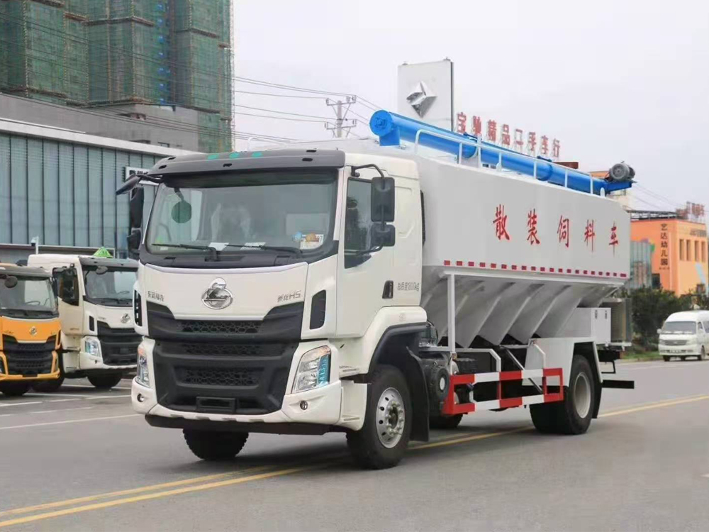 東風(fēng)柳汽10噸散裝飼料車 東風(fēng)柳汽10噸散裝飼料車